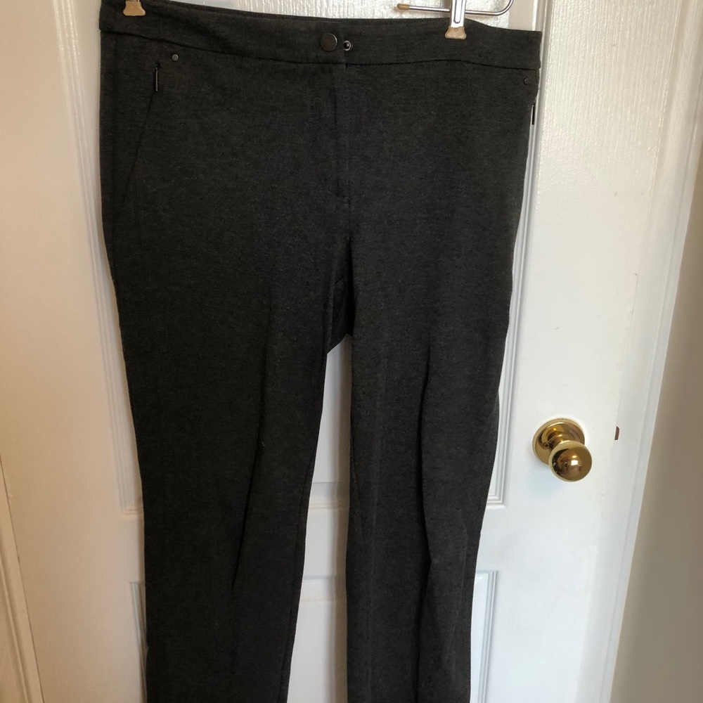 Reitmans Modern Stretch Straight Leg Pants in Grey